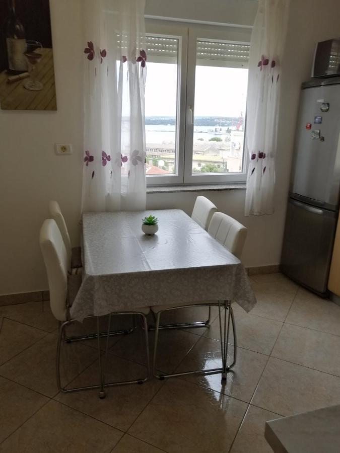 Tamy Apartamento Pula Exterior foto